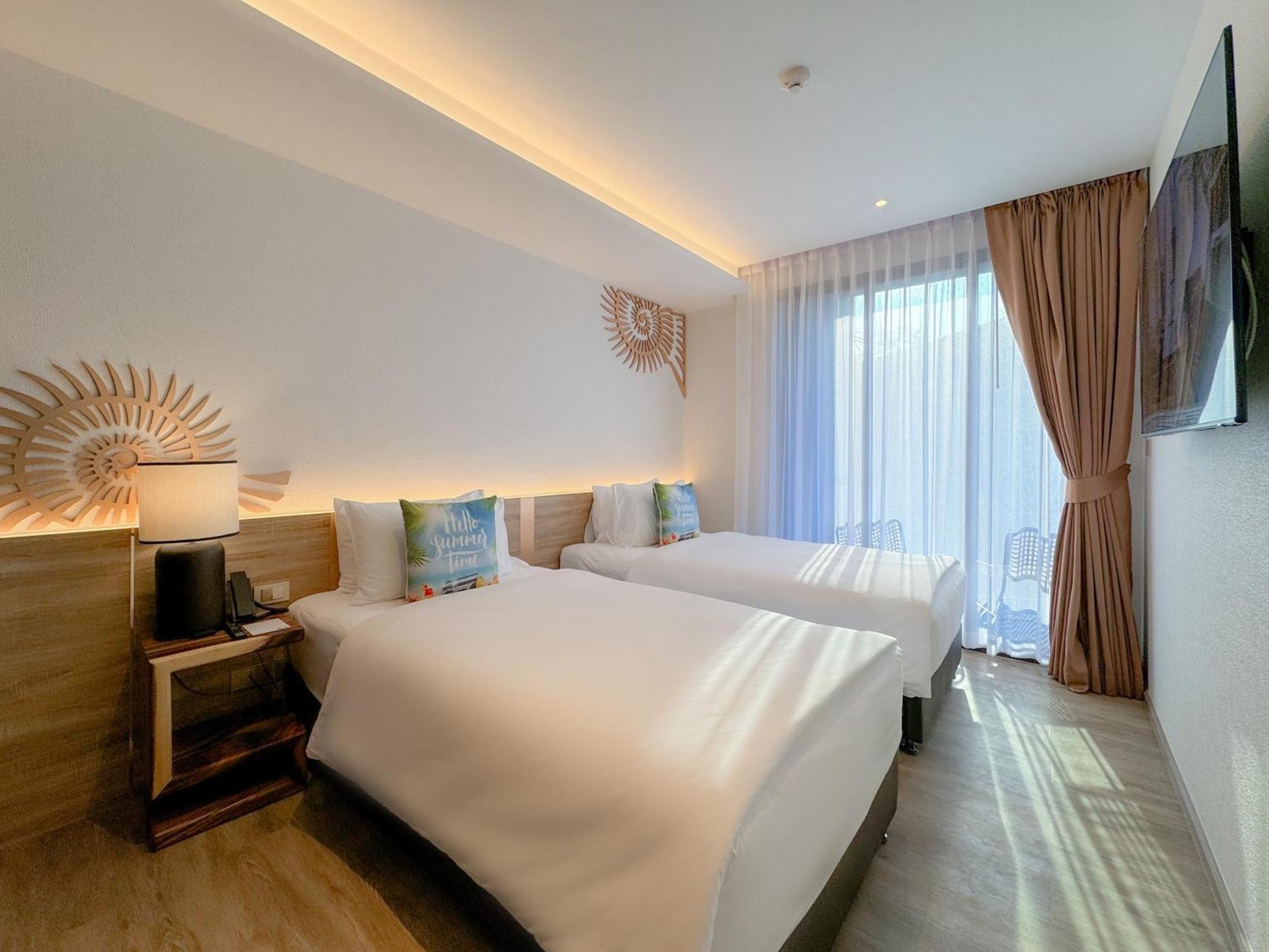 The Marin Phuket Kamala Beach Exterior foto