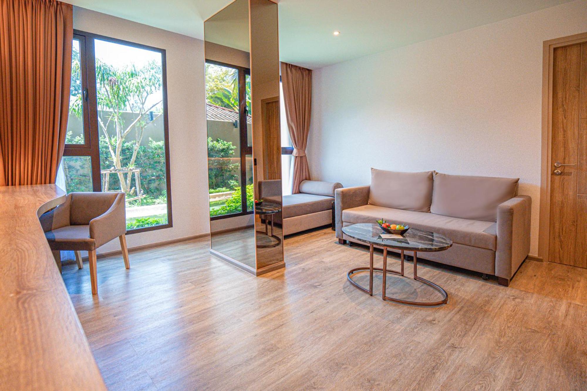 The Marin Phuket Kamala Beach Exterior foto