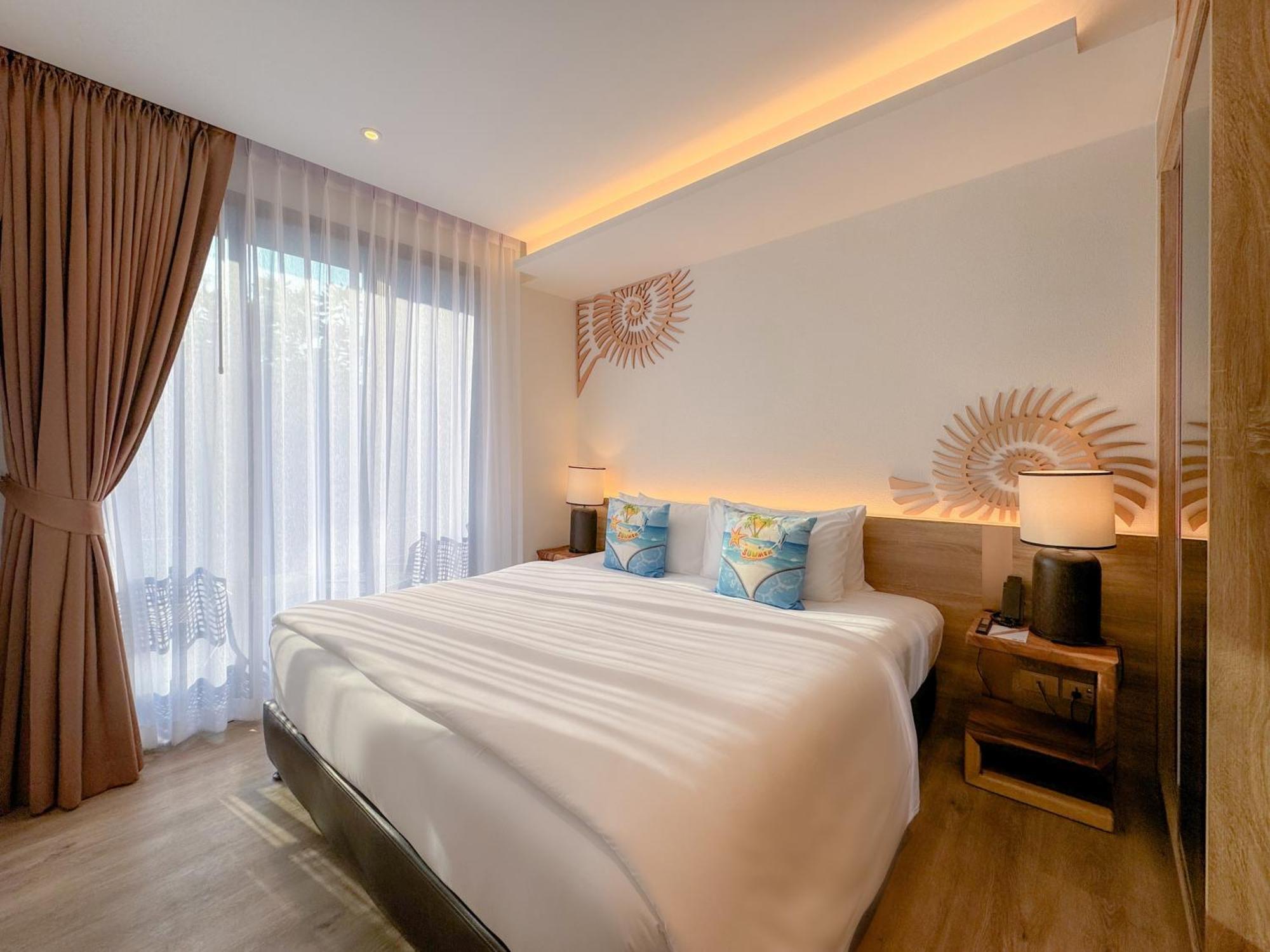 The Marin Phuket Kamala Beach Exterior foto